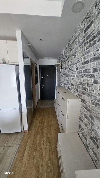 2 camere+parcare, Cosmopolis