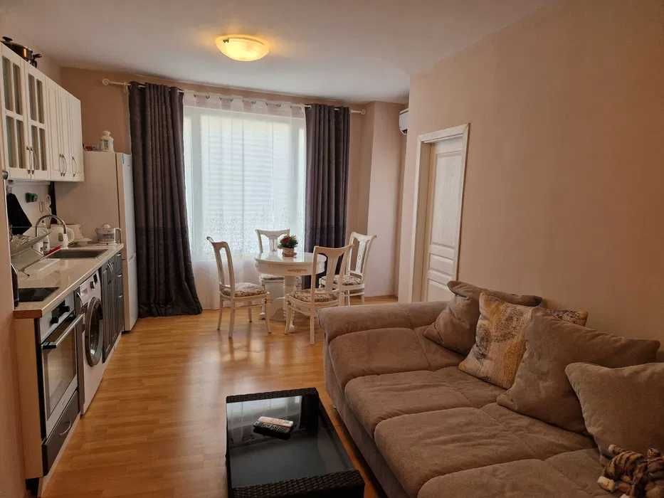 Продава се Тристаен апартамент в Поморие - 86 кв.м за 699 €/кв.м - Снимка #4