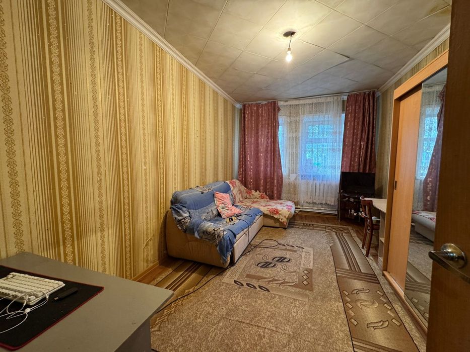 Продам 2-комнатную квартиру