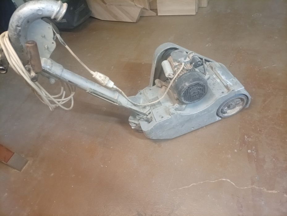 Професионални машини за циклене на паркет