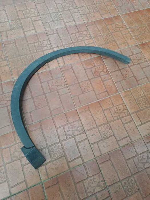 Overfender bandou dreapta fata Audi Q3 8U Facelift an 2014-2020