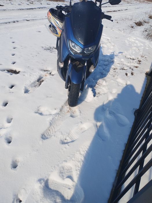 Vând/schimb Yamaha nmax 155