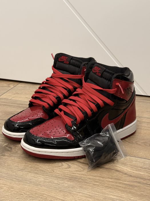 Air Jordan 1 Retro High OG "Bred Patent" sneakers