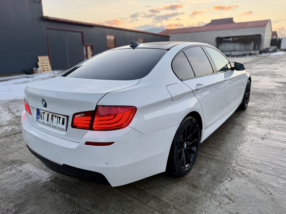 BMW seria 5 F10 ///M-Pack / 2.0d 184Cp / 2013 euro 5 / Automat 8+1