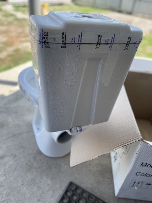 Новый напольный унитаз