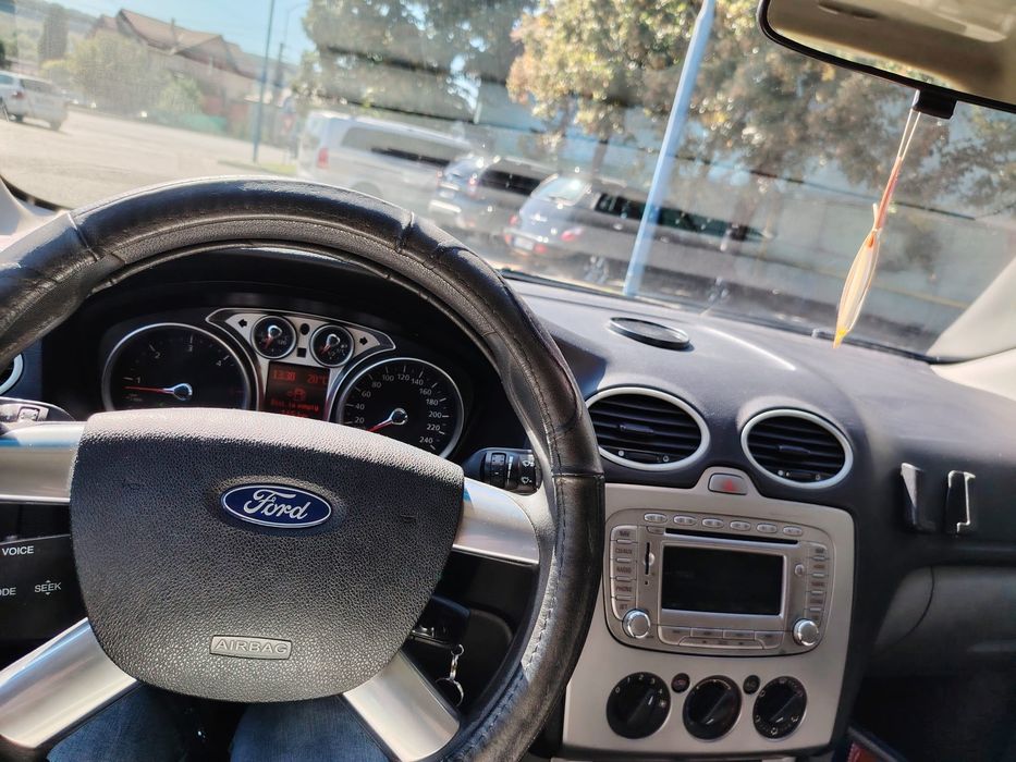 FORD Focus 2009 — imagine 5