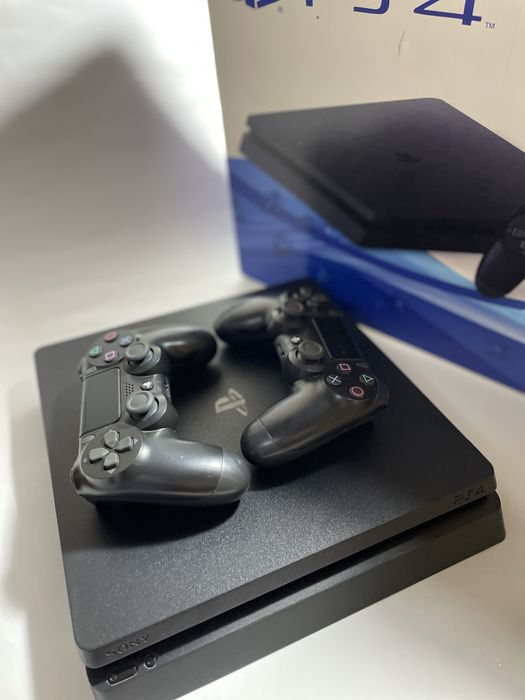 продам ps 4 slim