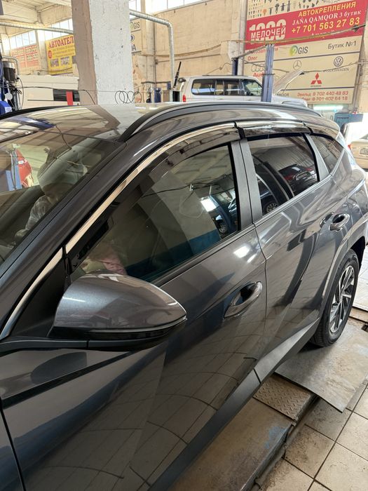 Дефлекторы окон Hyundai Tucson с 2021+