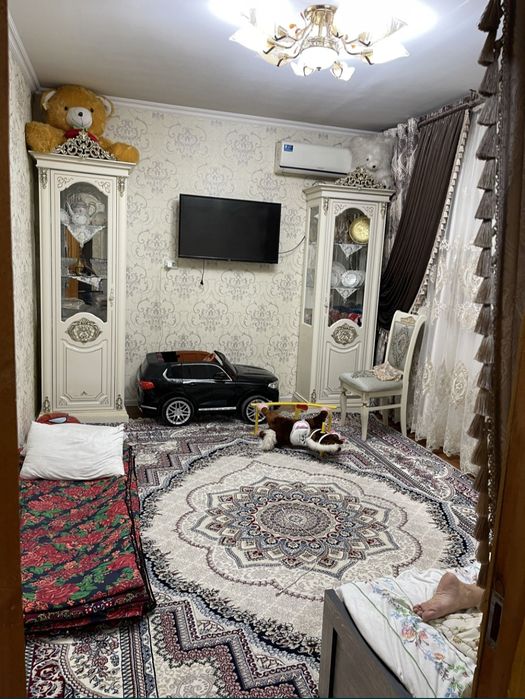 Qora Qamish 2/3 Da 2 xona 3 xona qilingan Uy Sotiladi Srochna