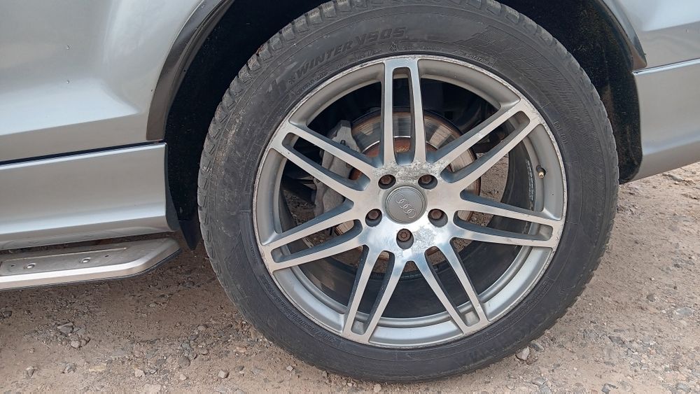 Audi Q7 S-line 3.0.TDI,233 к.с , автомат , 20 броя на части