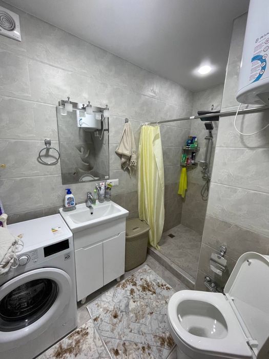 Новомосковская 15 гор больница кирпич площадь 41кв.м 2 этаж