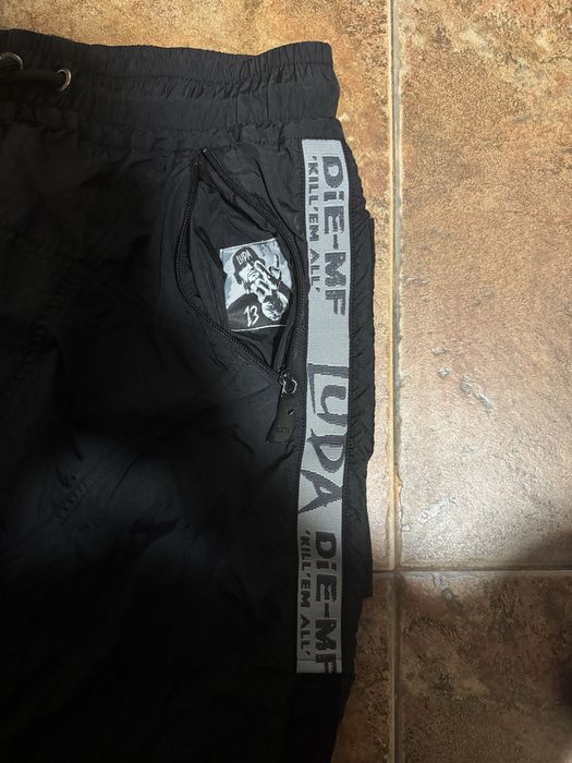 Luda къси панталони xs