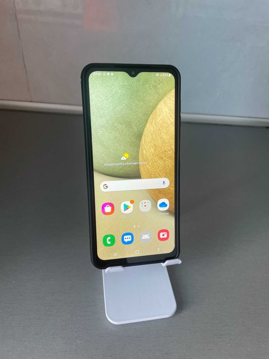 Samsung A12 -64gb 4gb RAM