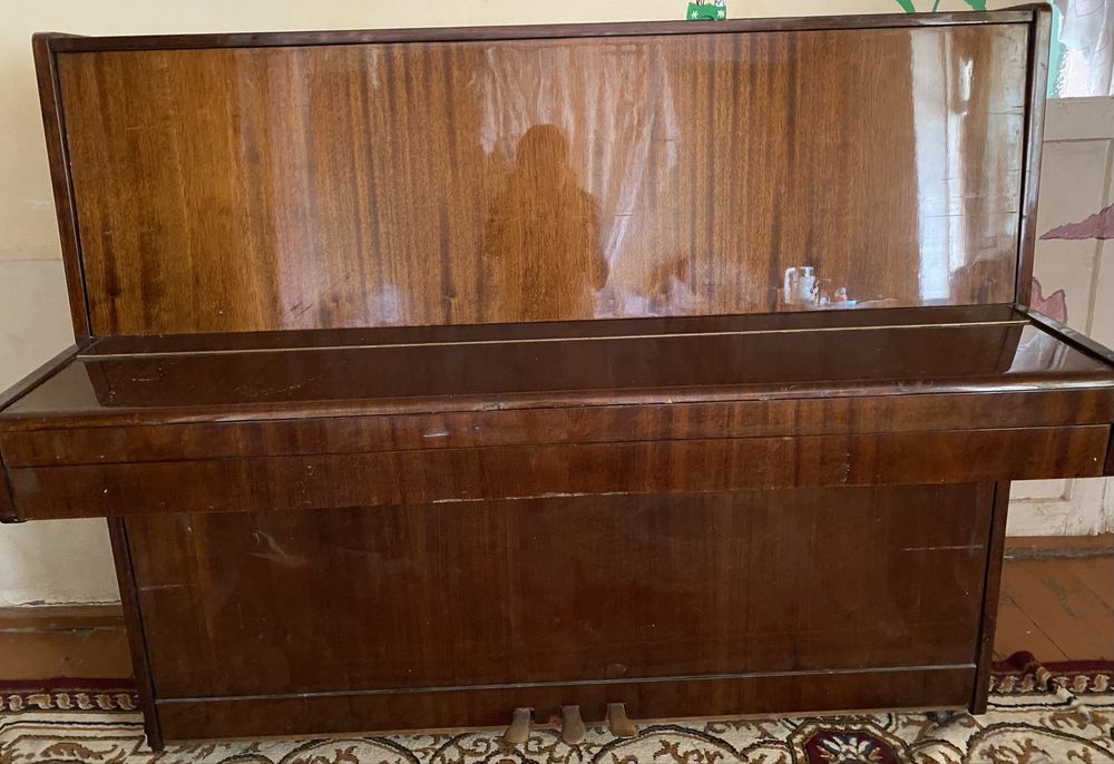 Беларус пианина сотлади 180$