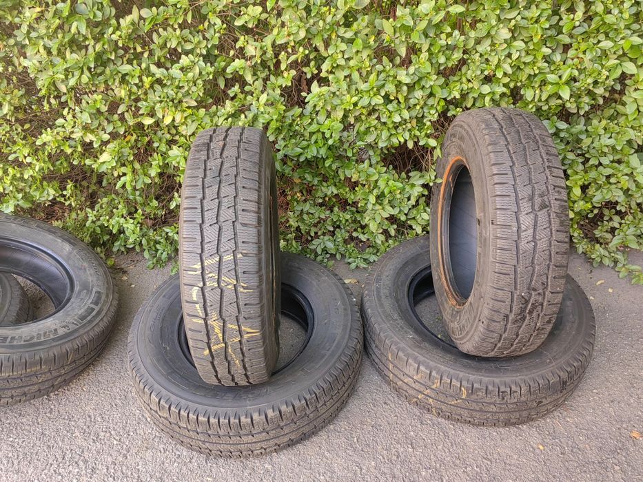 Гуми MICHELIN Agilis Camping 16