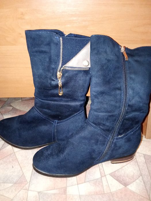 Сапоги демисезонные на меху.