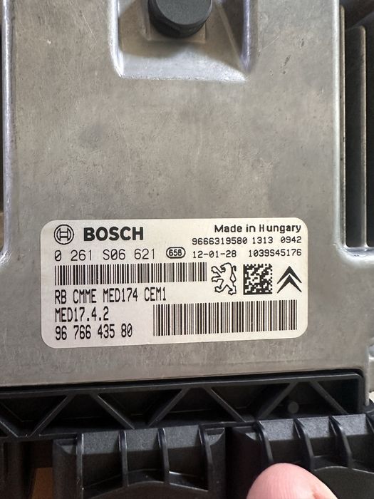 ECU Bosch MED17.4.2 Peugeot 3008/308/RCZ 1.6 THP 156CP 0261S06621