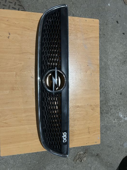 Решетка за опел зафира а/астра г опц