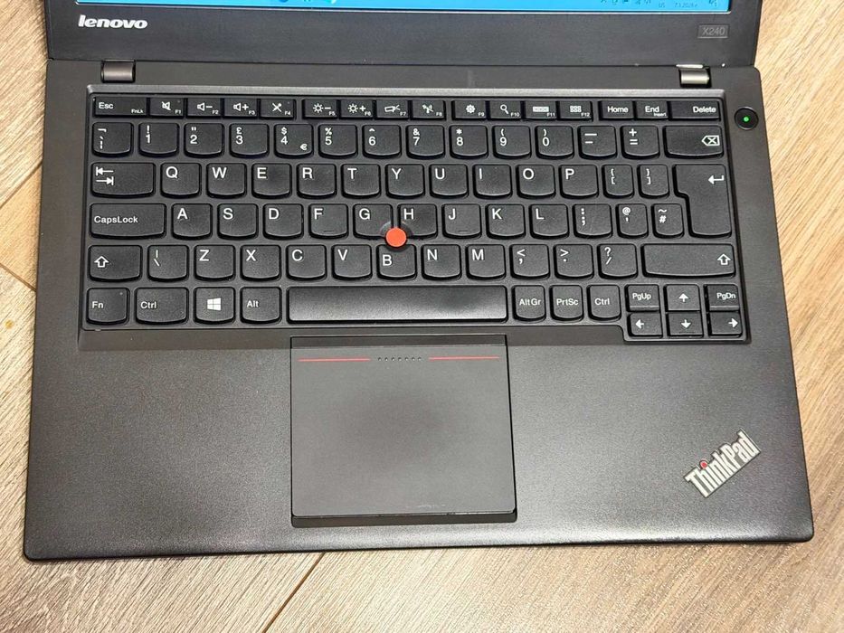 Lenovo Thinkpad X240 Intel i5 4200U/8RAM/256 SSD Samsung
