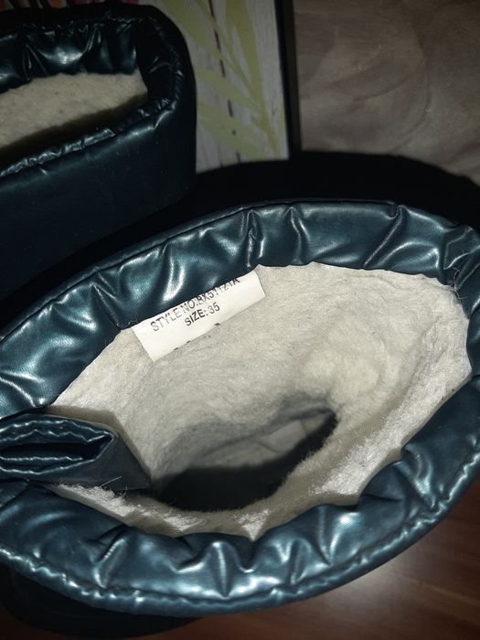 Зимние дутыши для девочки