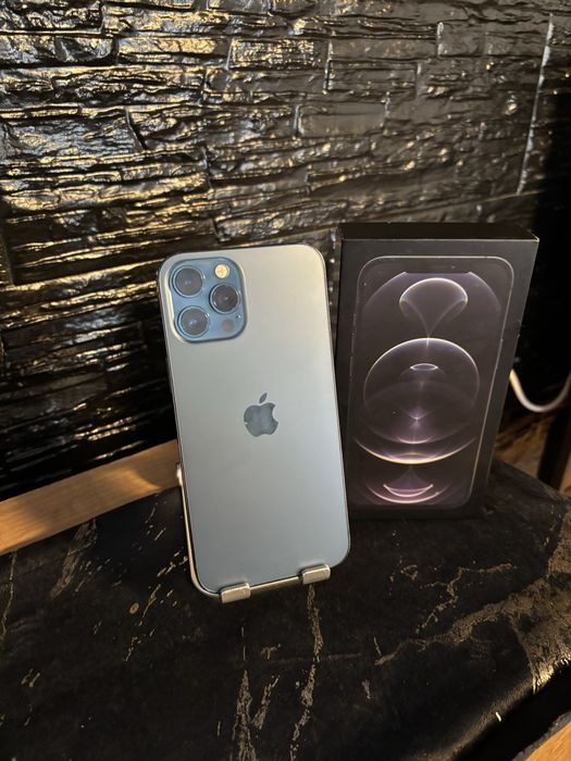 Vand iphone 12 pro Max 256 GB
