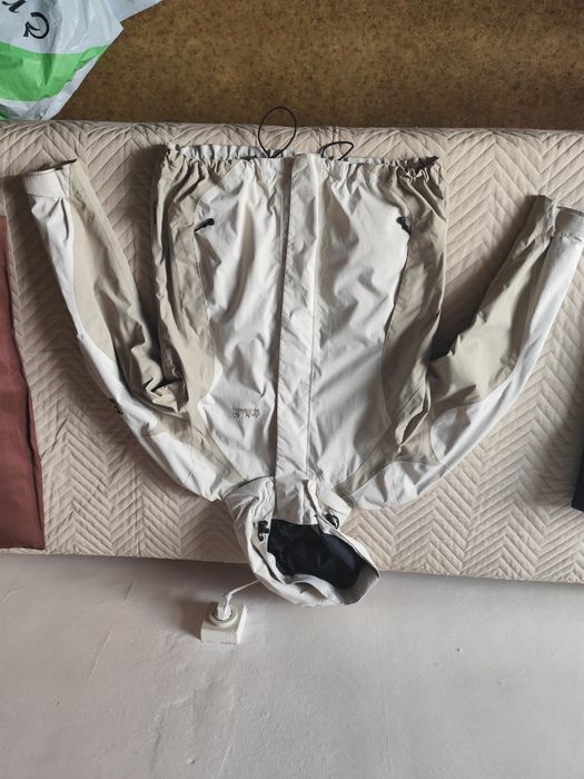 Яке Jack wolfskin shell