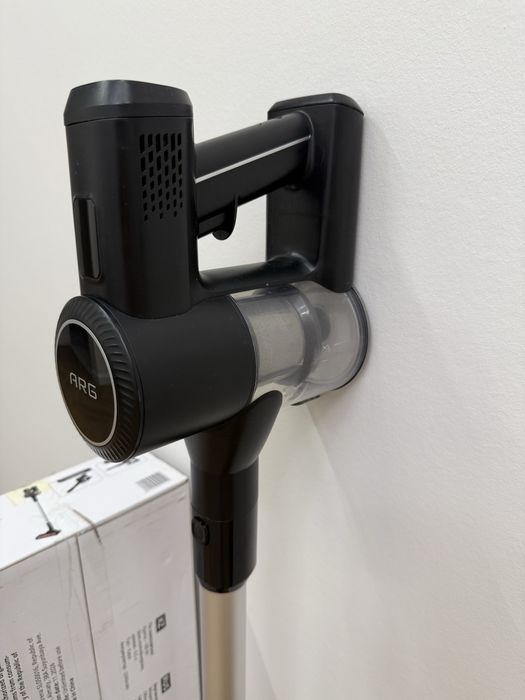 Вертикальный пылесос беспроводной