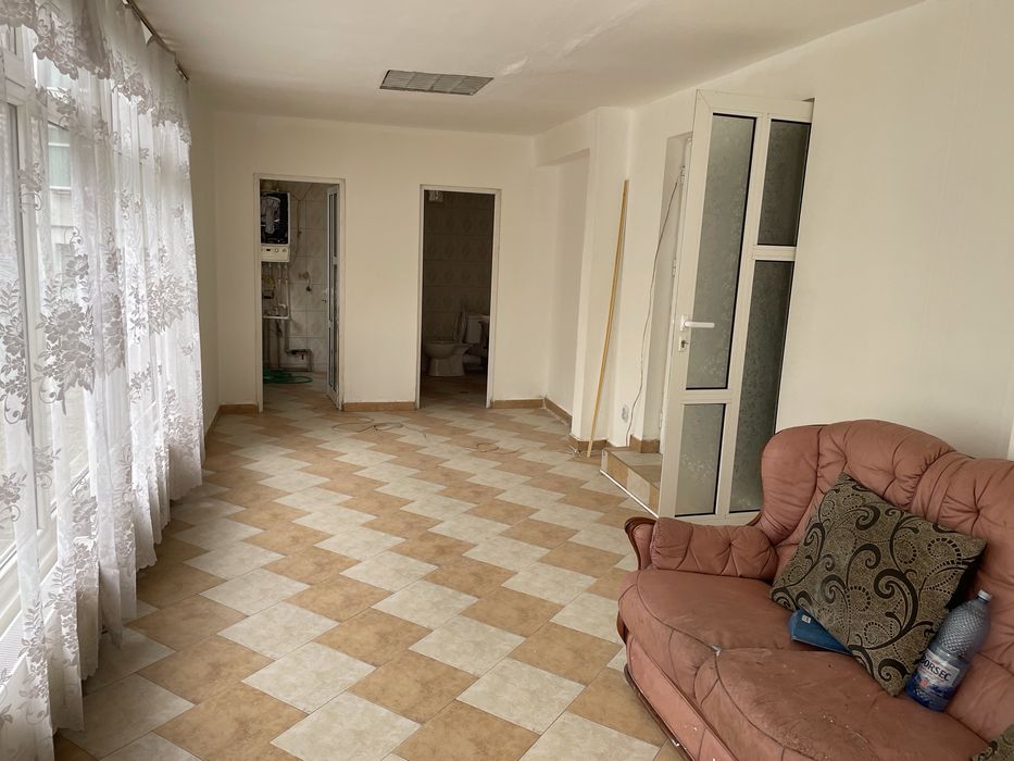Apartament 3 camere plus extensie de vanzare