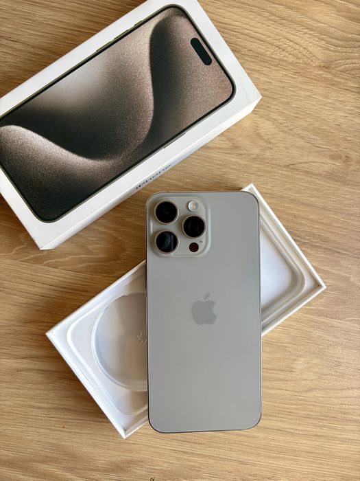 iPhone 15 Pro Max 256GB   – Natural Titanium – Ca Nou – 86% – 3200 lei