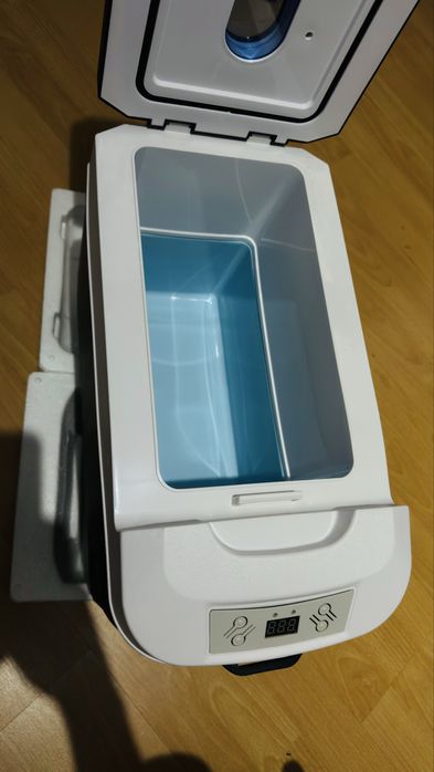 Frigider auto 10Litri