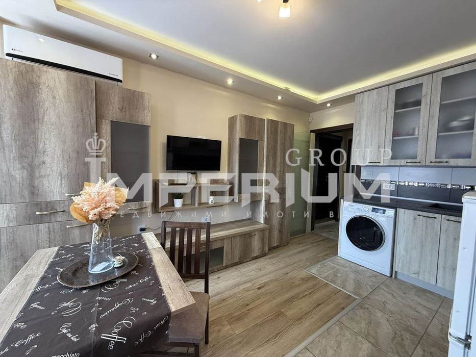 Дава се под наем Двустаен апартамент в Варна, Център - 50 кв.м за 718.08 € - Снимка #3