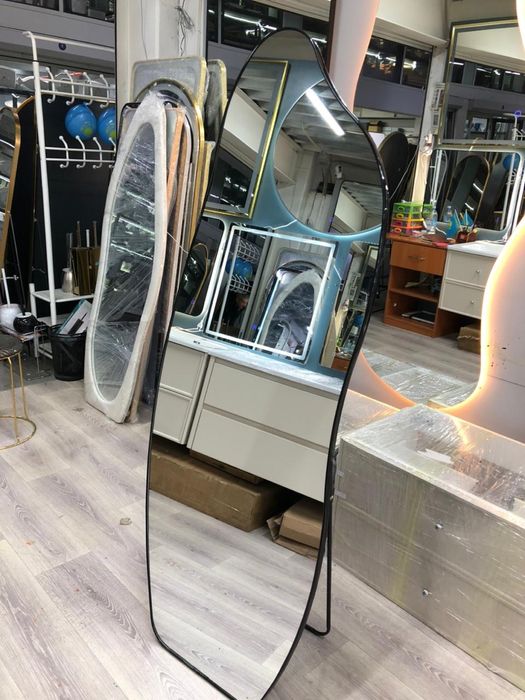 Зеркало на заказ любой размер и фасон