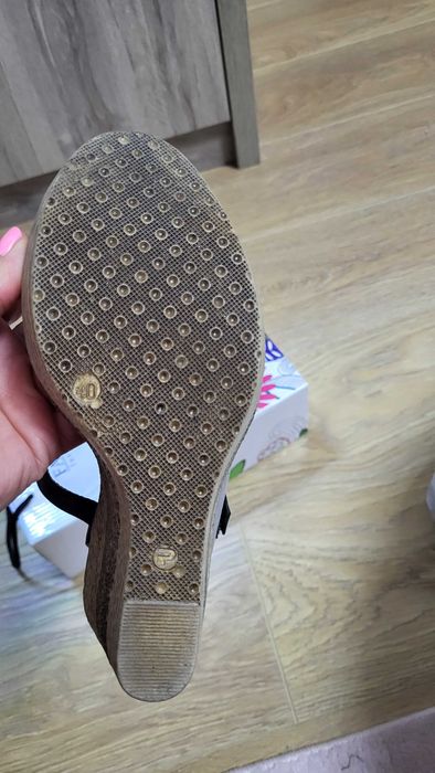 Дамски летни обувки