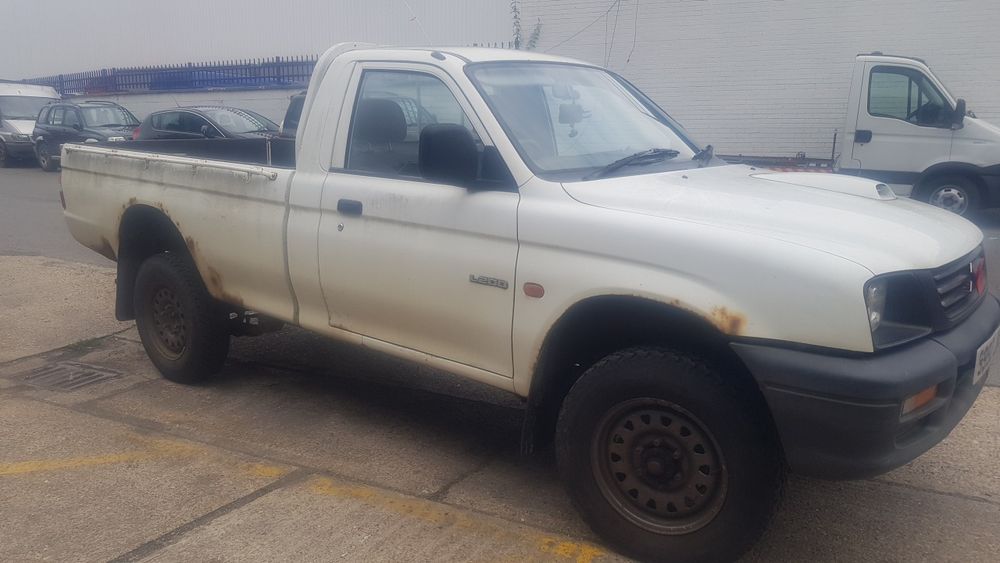 Mitsubishi l200 2.5 на части