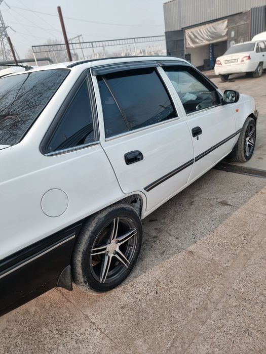 Mashina idyal holatda