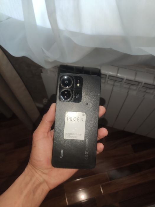 Redmi 13C 4/124gb