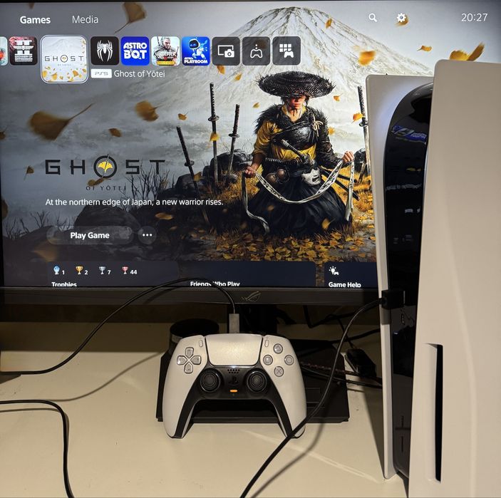 PlayStation 5 (PS5) Disc Version – пълен комплект, като нов