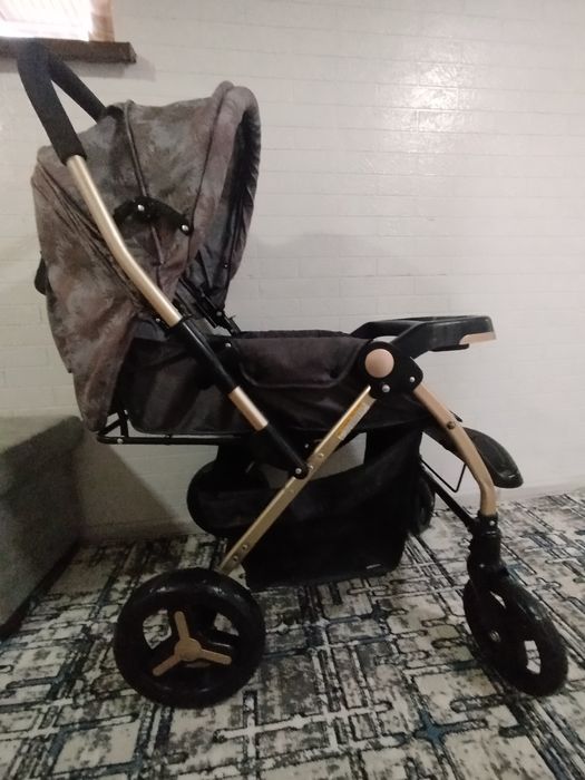 Kalyaska sotiladi ideal holatda  pachti noviy