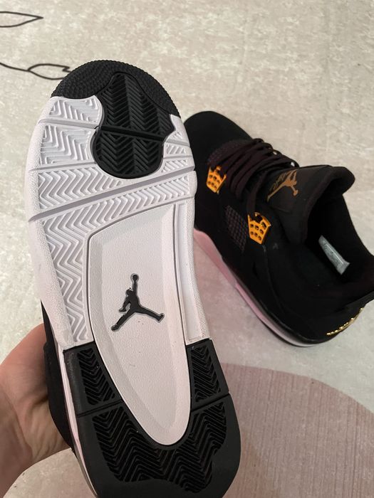 jordan 4 retro royality