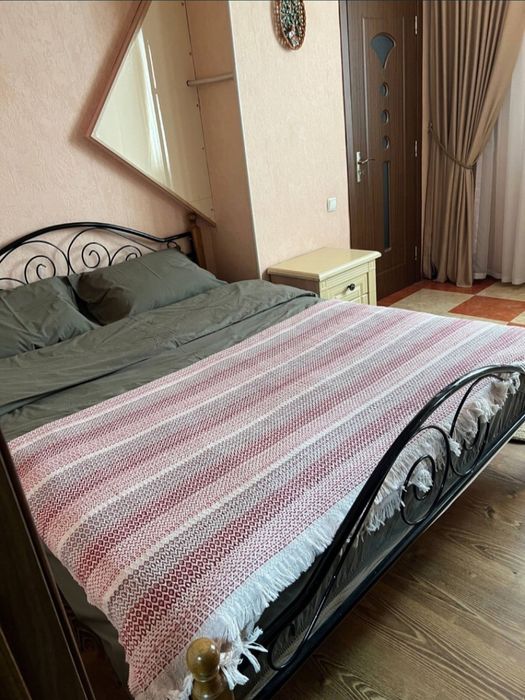 7. Аренда узок вактга берилади Мирабад 2/3/9 50 м2