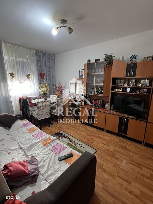 Apartament 2 camere de vânzare – Micro 7, Strada Pinilor | Etaj 10/10