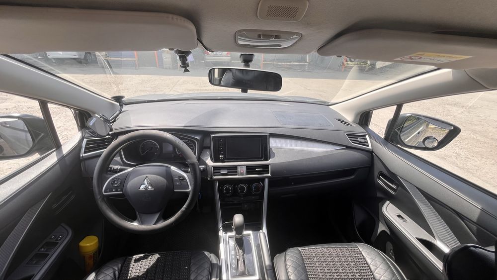 Продам машину Mitsubishi xpander