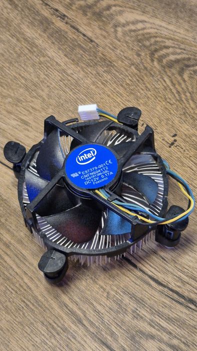 боксов охладител за Intel 1151 LGA