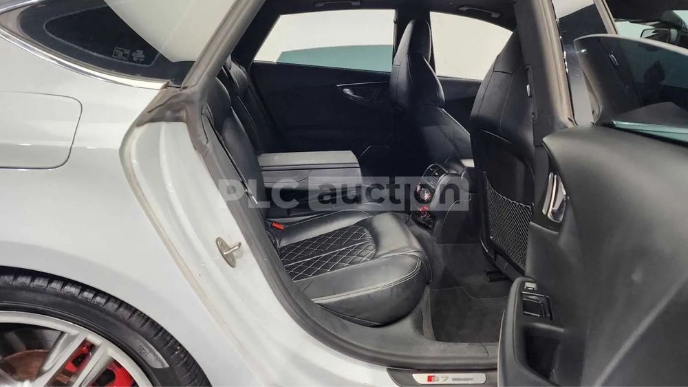 Audi S7 2015г. 450кс V8