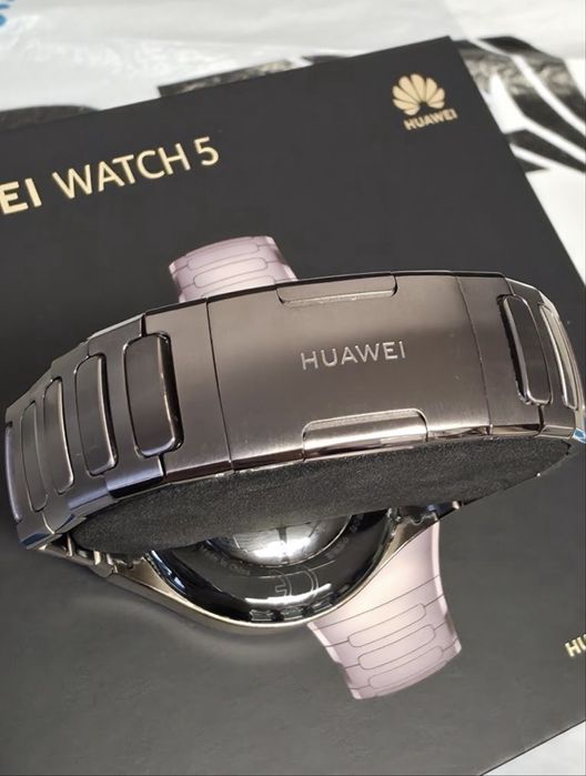 КАТО НОВ 42mm Huawei Watch 5 LTE Зора Гаранция 2027 SAND Gold Titanium