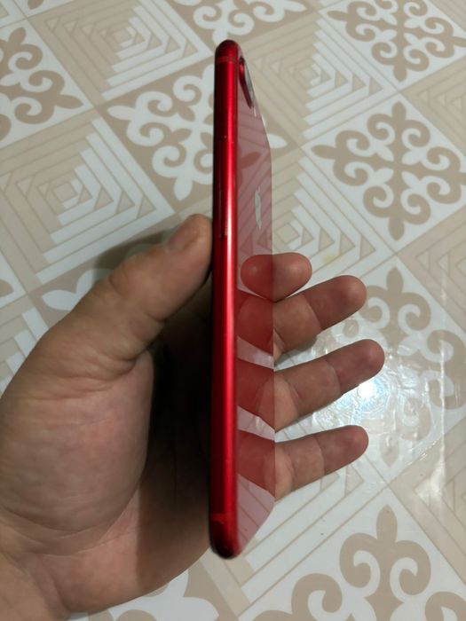 Продам iPhone 8+ 64 gb в оригинале