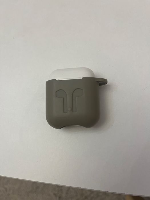 Аирподс 1 модель оригинал