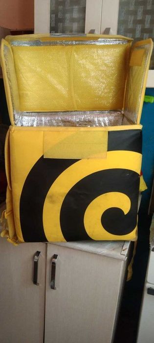 Yandex sumka sotiladi