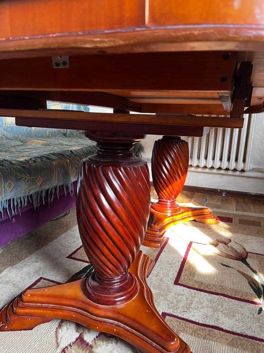 стол деревянный  б/у