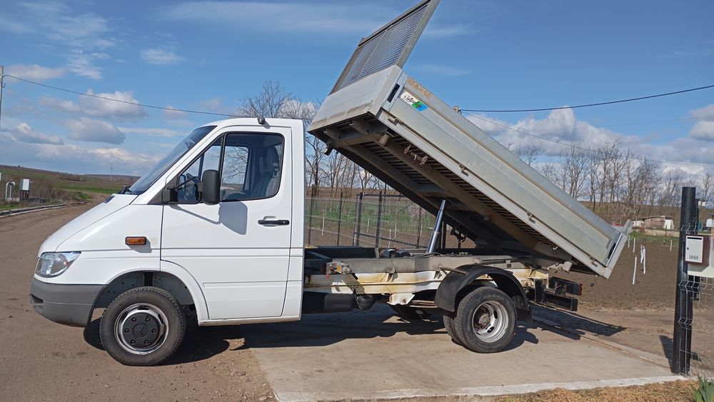 Mercedes sprinter 413 basculabil anul 2004 Italia